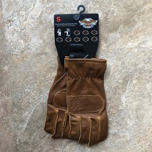 Work-Wear Inspired Goat Skin Gloves, Tan 98355-17V